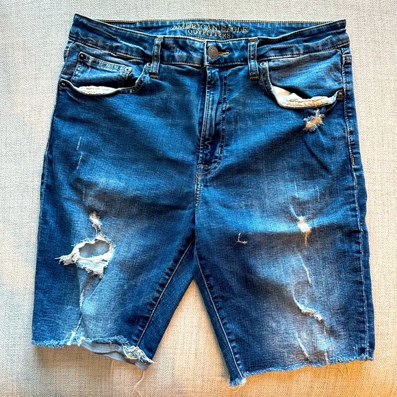 American Eagle Jean Shorts - Picture 2 of 4